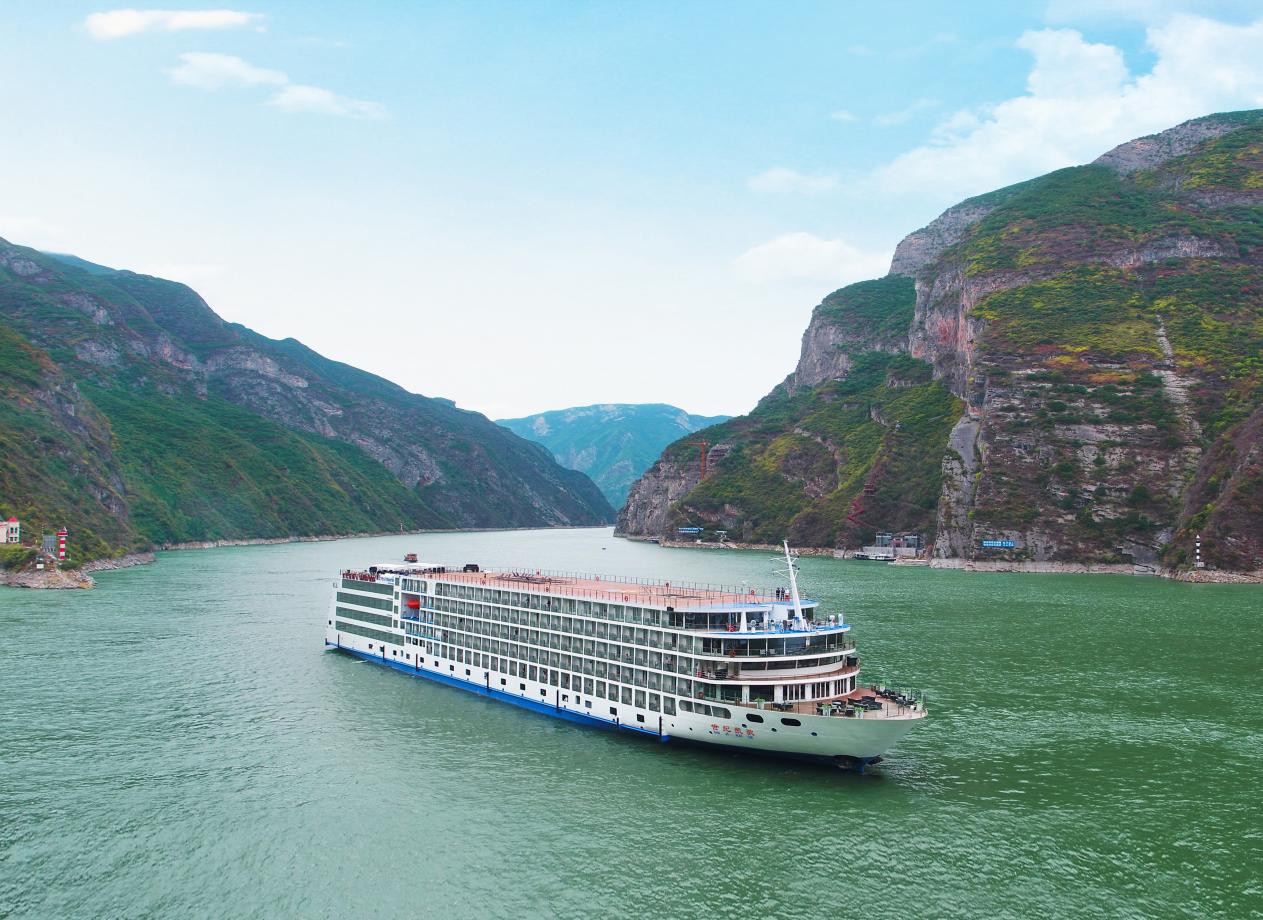 Century Victory – Exterior