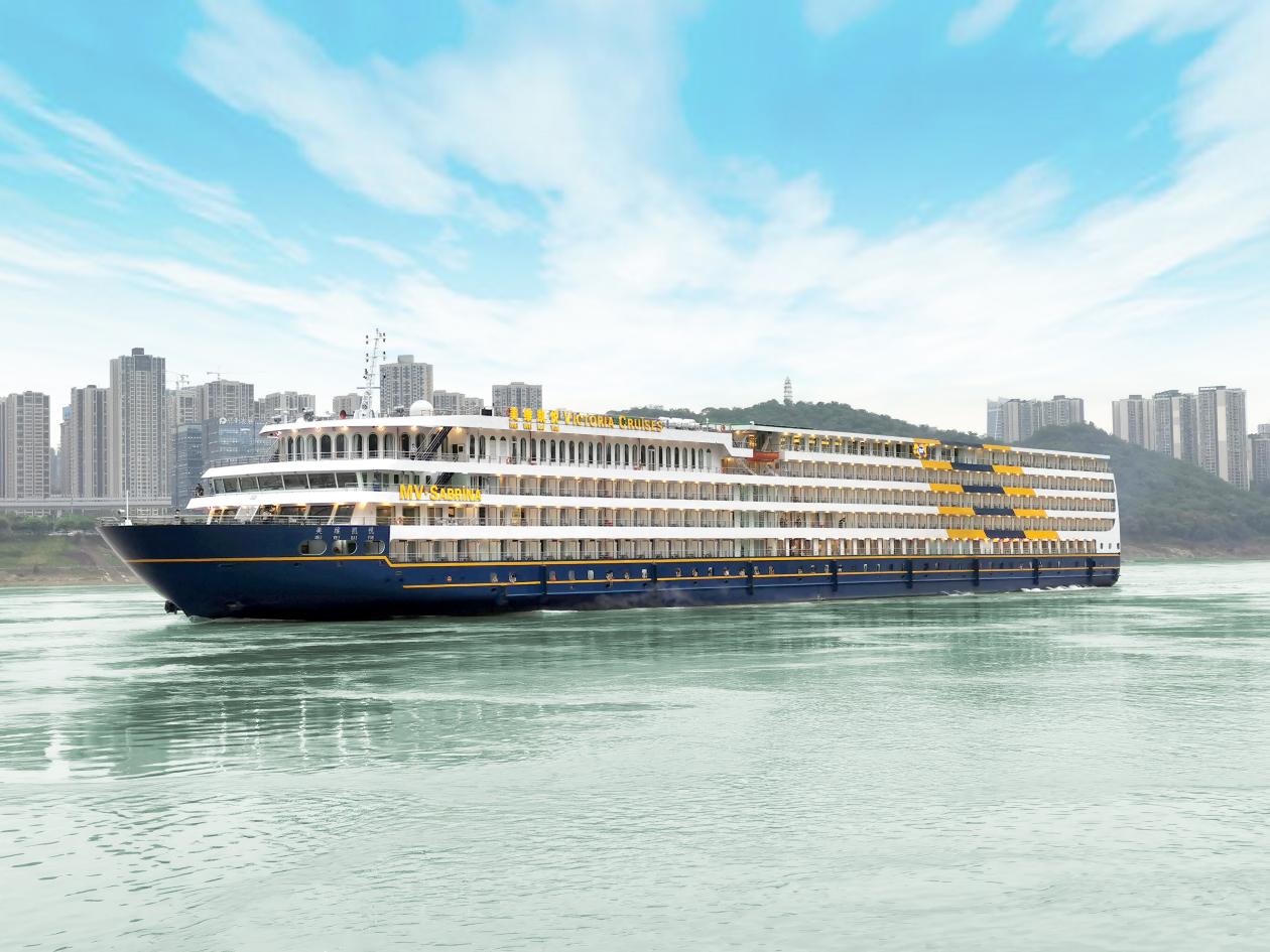 Victoria Sabrina – Exterior